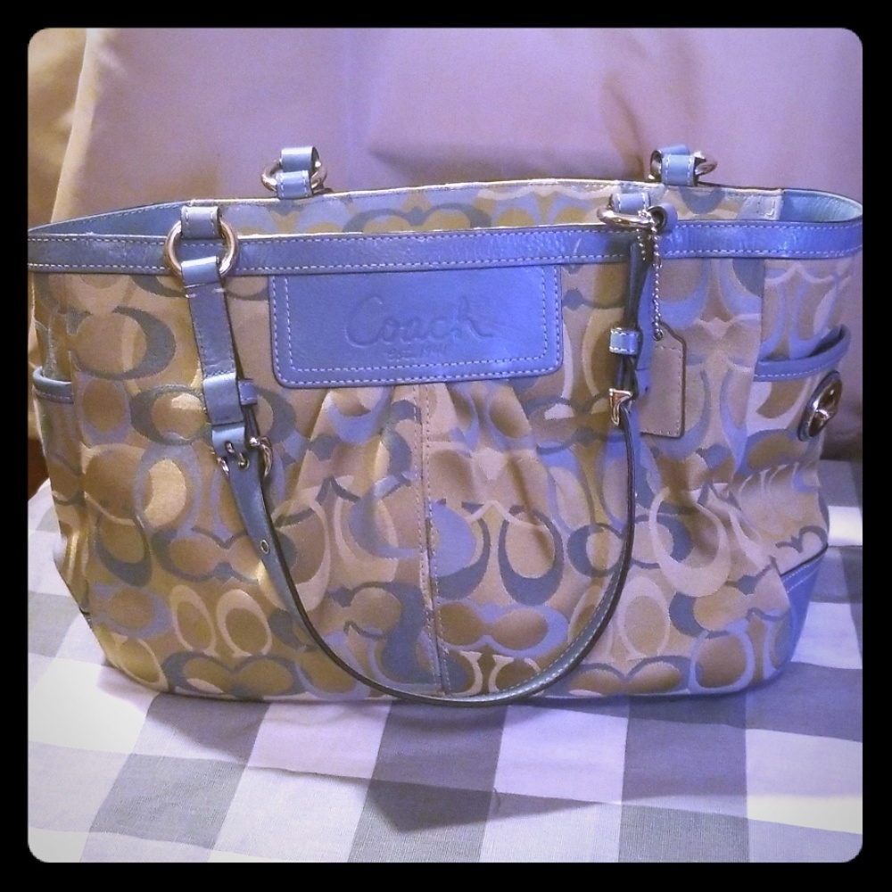Coach purse